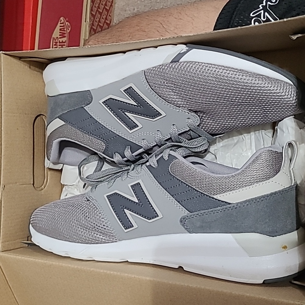 New balance shoe